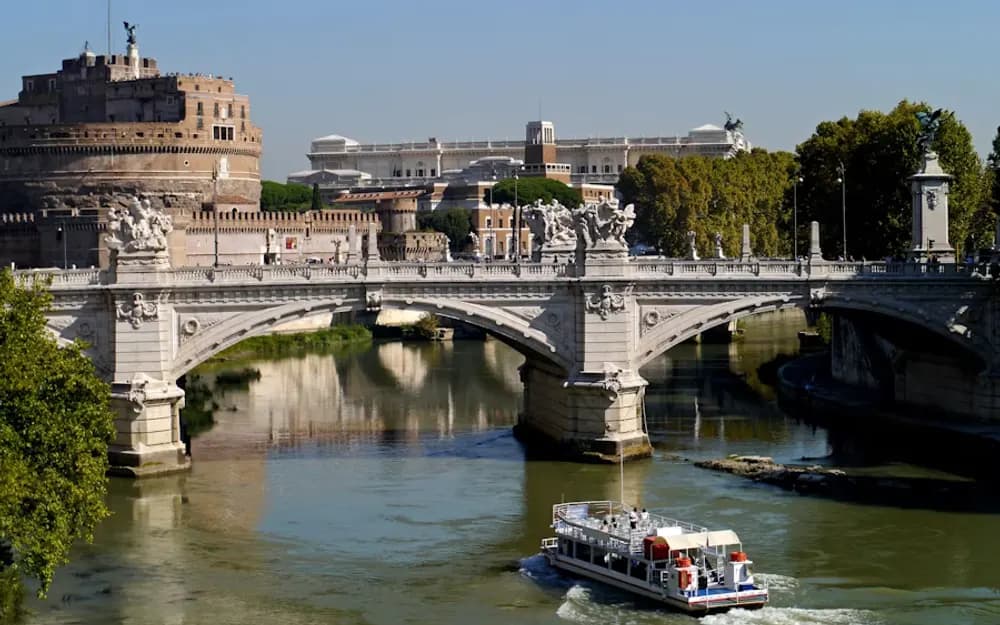 Rome Tiber River Sightseeing Cruise