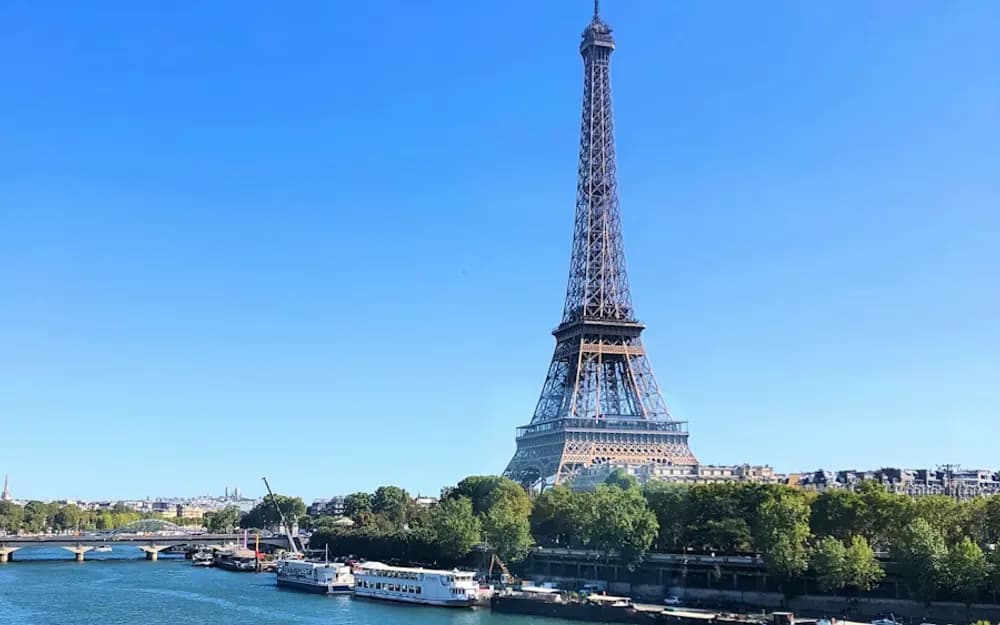 Paris Eiffel Tower Tickets with Summit Option