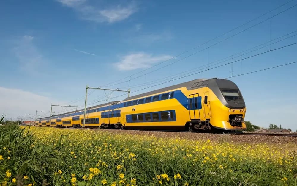 Schiphol Airport to Amsterdam Central Station Train Tickets