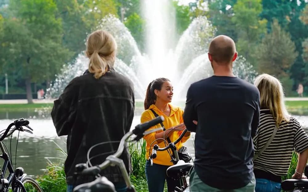 Amsterdam Guided Bike Tour