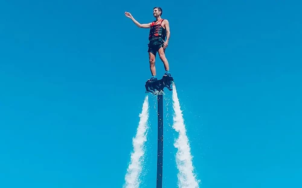 Dubai 30 Minutes Flyboard Experience