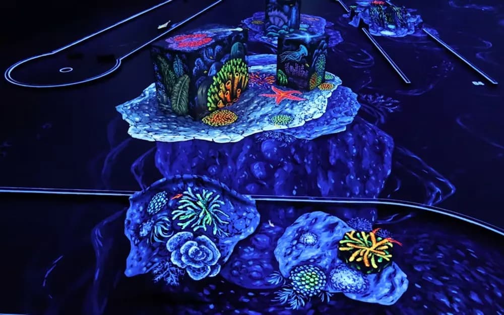 Dubai Blacklight Minigolf 3D Tickets