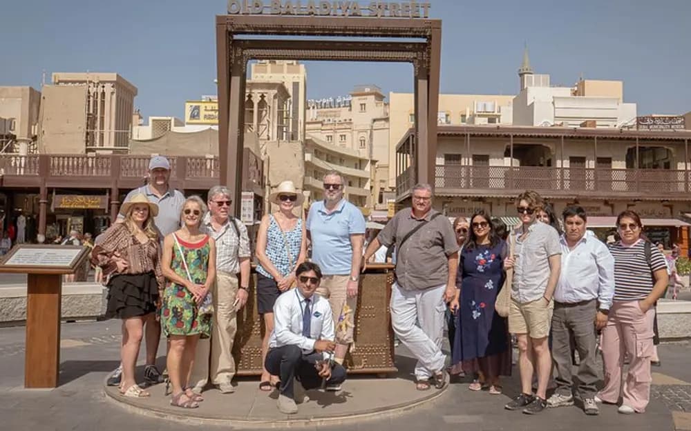 Dubai Bus Tour with Boat Ride
