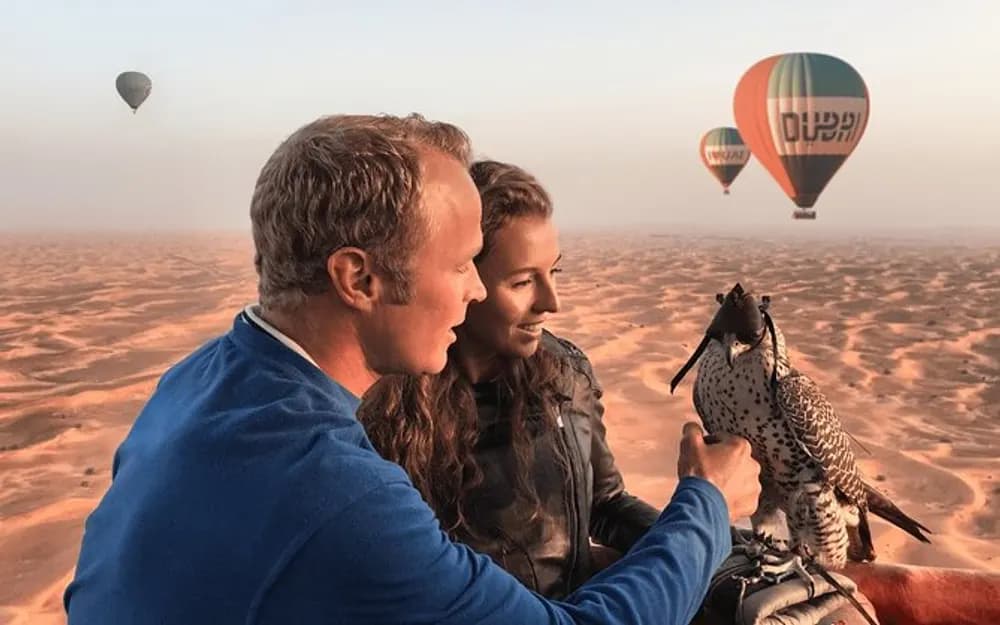 Dubai Sunrise Hot Air Balloon Flight with Breakfast