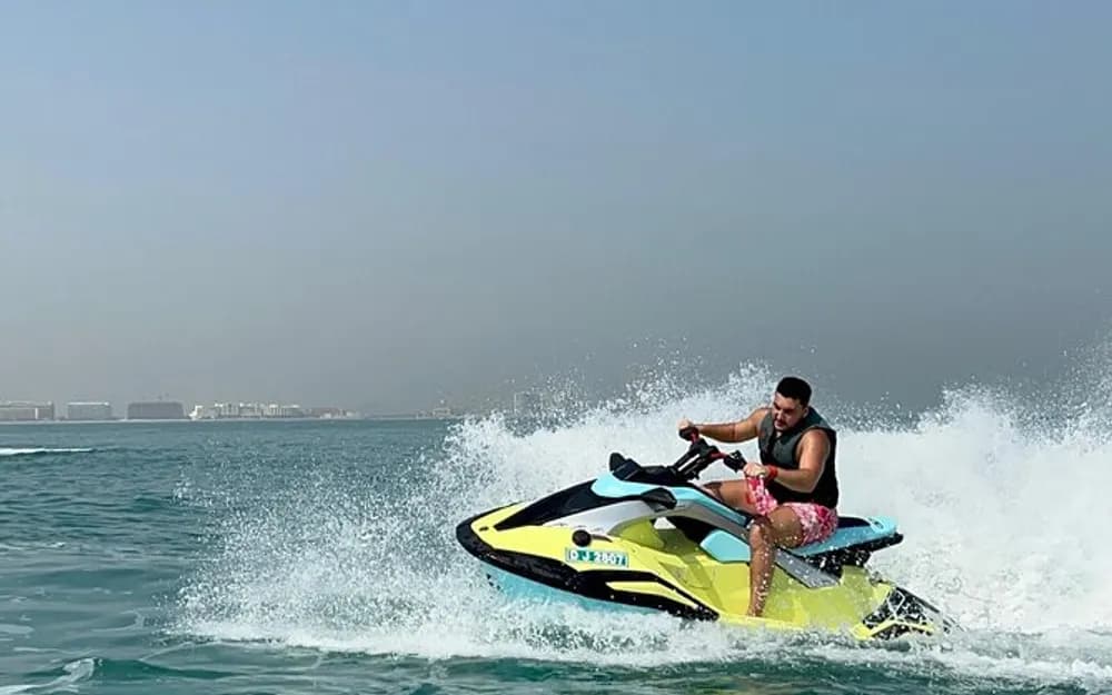 Dubai 1 Hour Jet Ski Tour