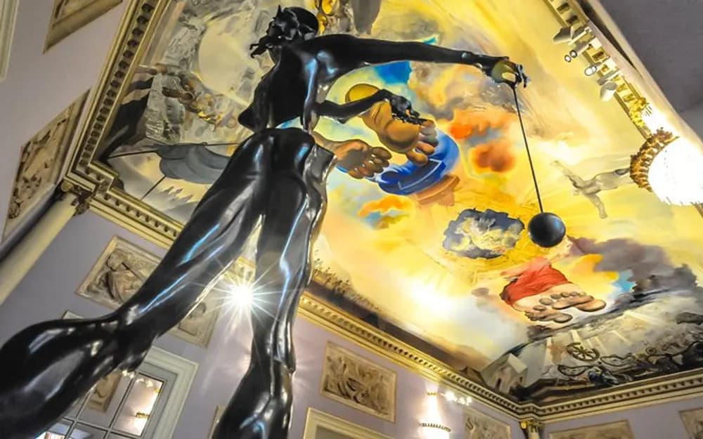 Figueres and Cadaques Day Trip from Barcelona with Dali Museum Tickets