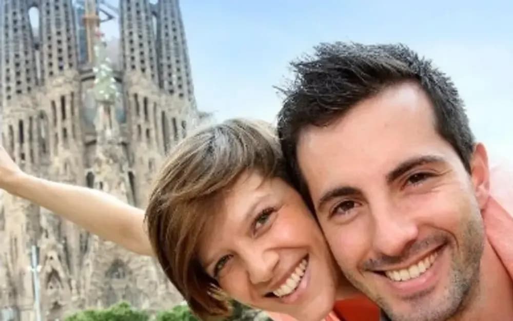 Combo: Barcelona Park Güell and Sagrada Familia Tour