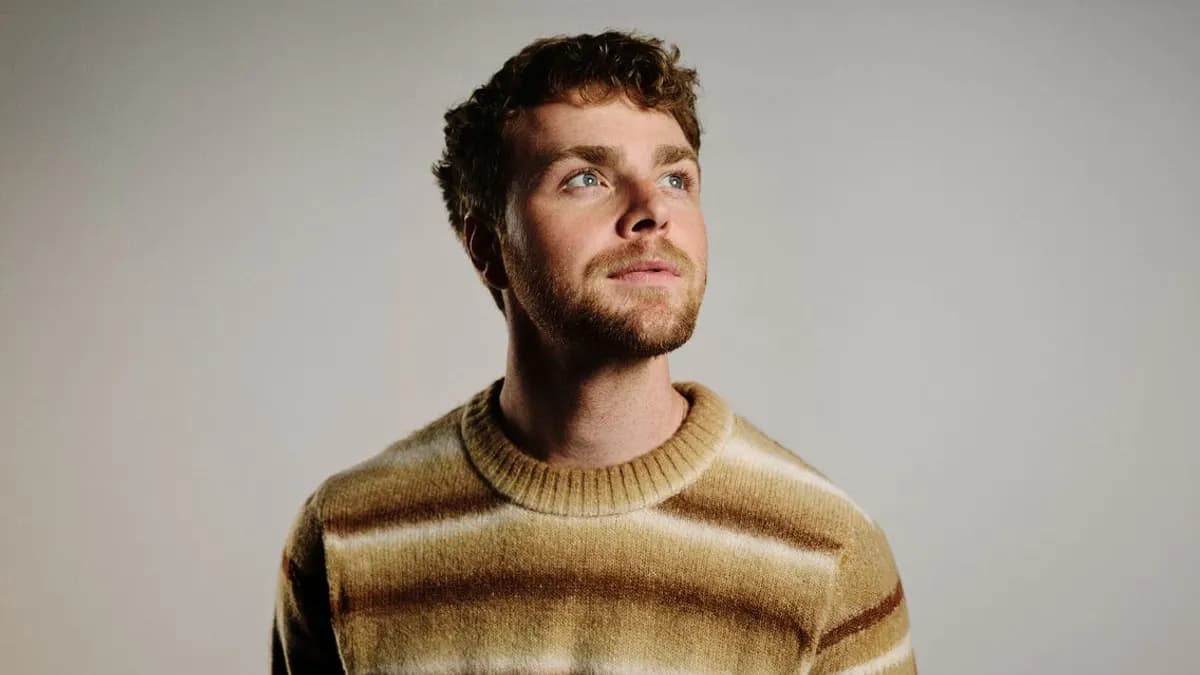 Alex Warren Tickets Guide · 2026