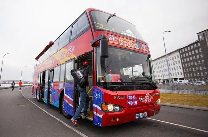 Reykjavik Hop-On Hop-Off City Sightseeing Bus Tour