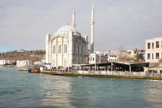 Istanbul Bosphorus Boat Tour