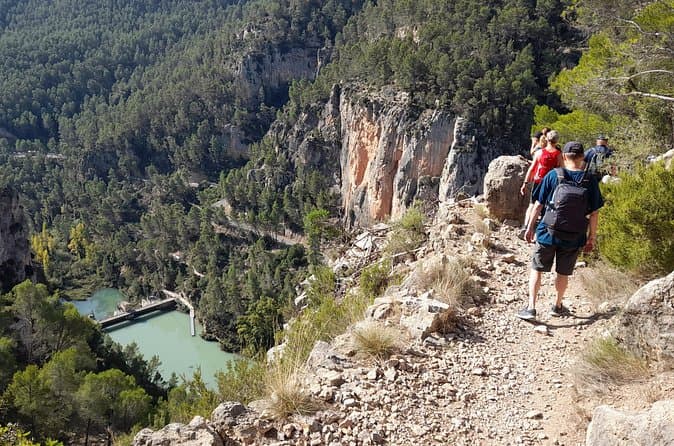Montanejos Hiking and Thermal Springs Day Trip from Valencia