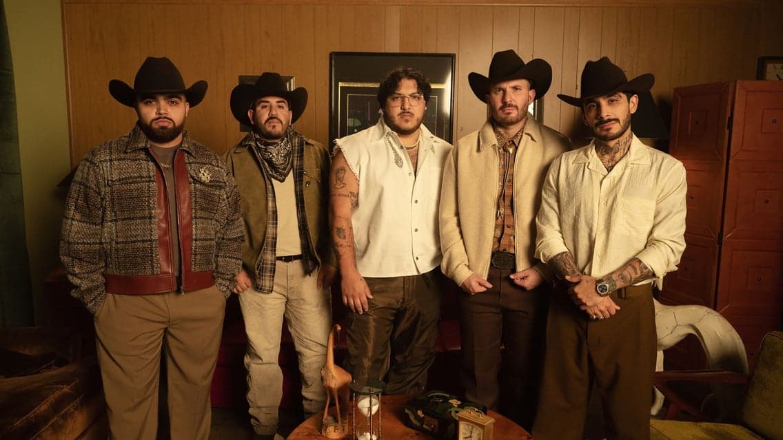 Grupo Frontera - Triste Pero Bien C*bron Tour at Red Hat Amphitheater