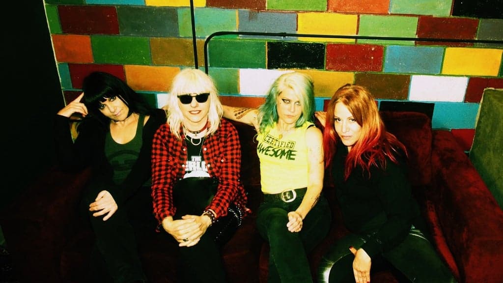 L7 at Walter Studios