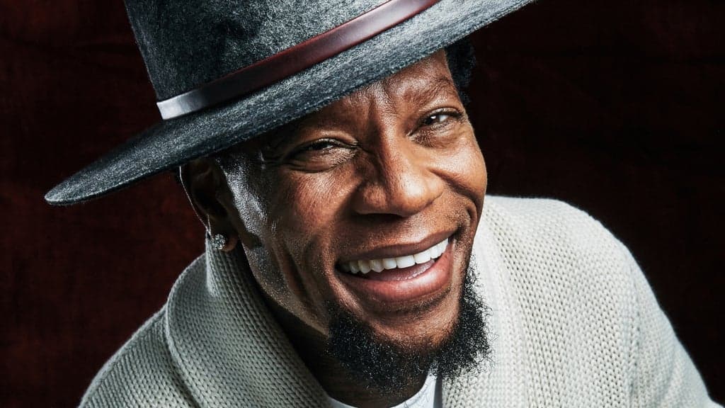 D.L. Hughley at Pittsburgh Improv