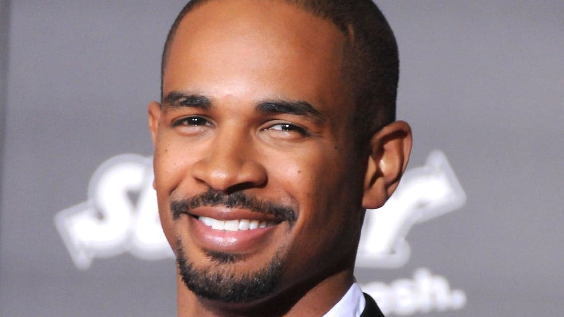 Damon Wayans Jr. at Funny Bone Comedy Club - Omaha
