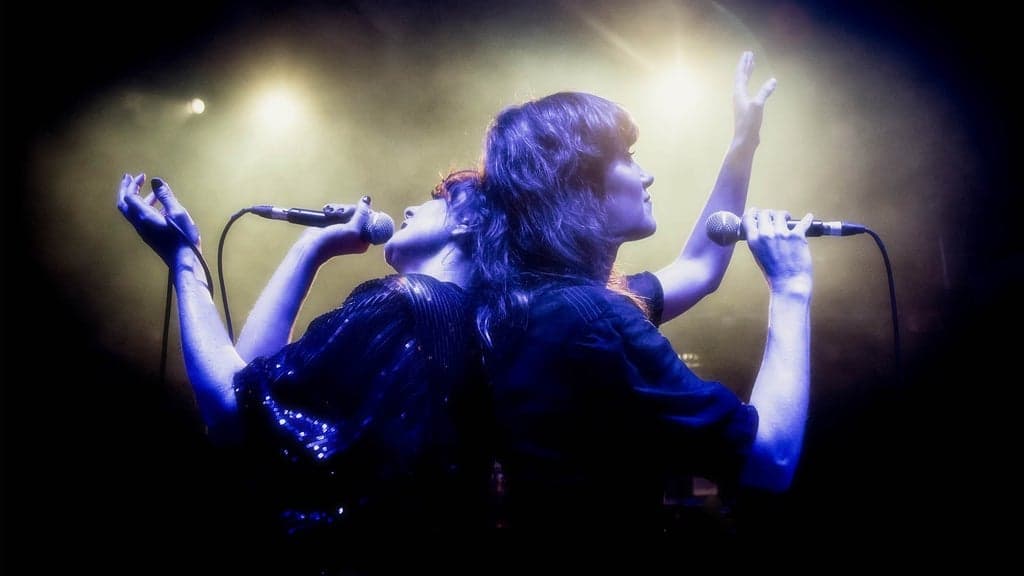 NOUVELLE VAGUE (France) at 170 Russell
