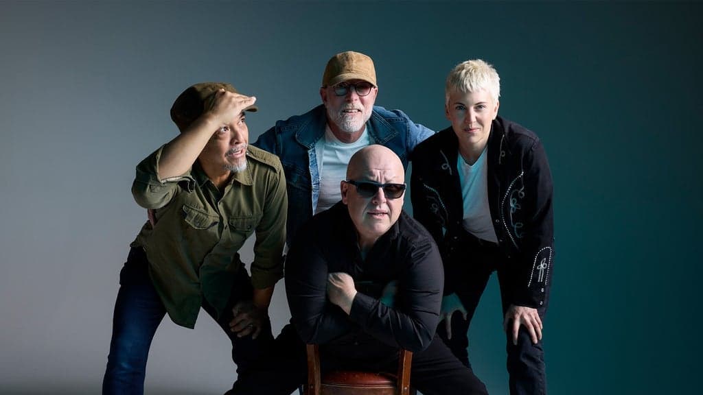 Pixies at Iroquois Amphitheater