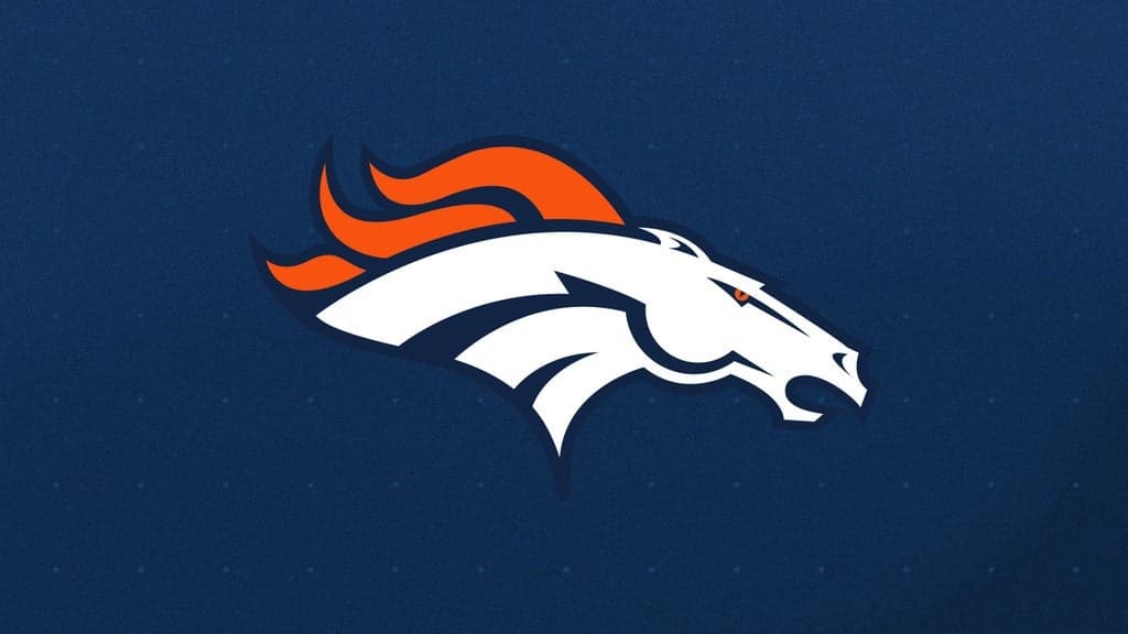 Denver Broncos vs. Kansas City Chiefs at Empower Field At Mile High