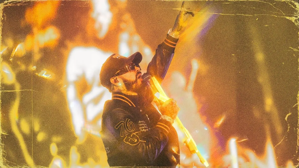 Anuel AA, Latin