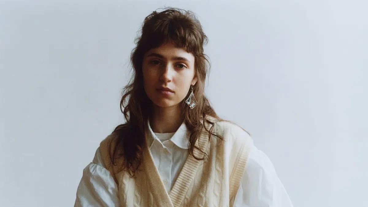 Clairo, Pop