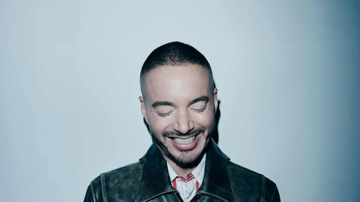 J Balvin, Latin