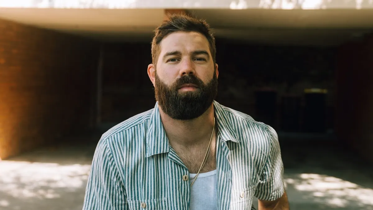 Jordan Davis — 24 upcoming concerts, Country
